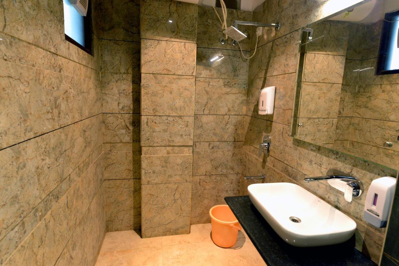 Hotel The Yellow Nayagaon المظهر الخارجي الصورة
