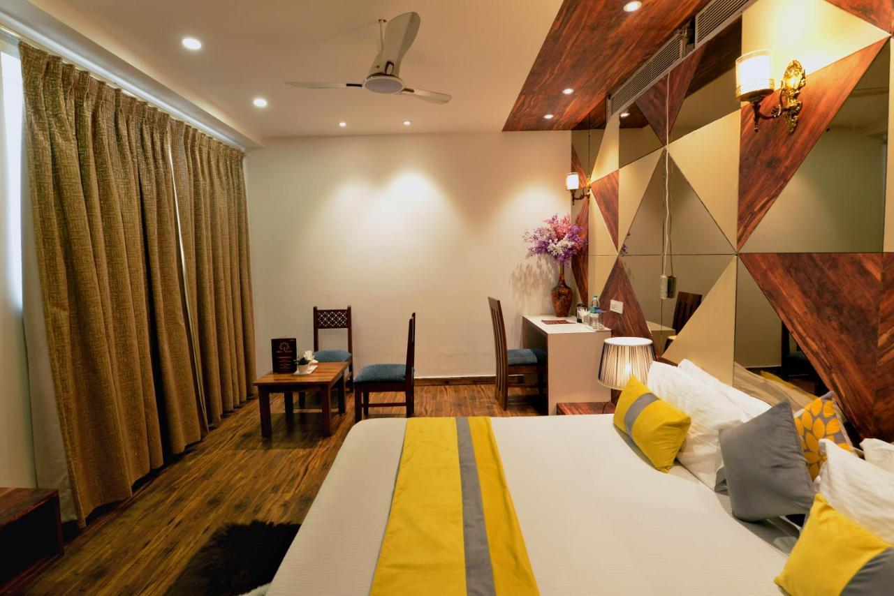 Hotel The Yellow Nayagaon المظهر الخارجي الصورة