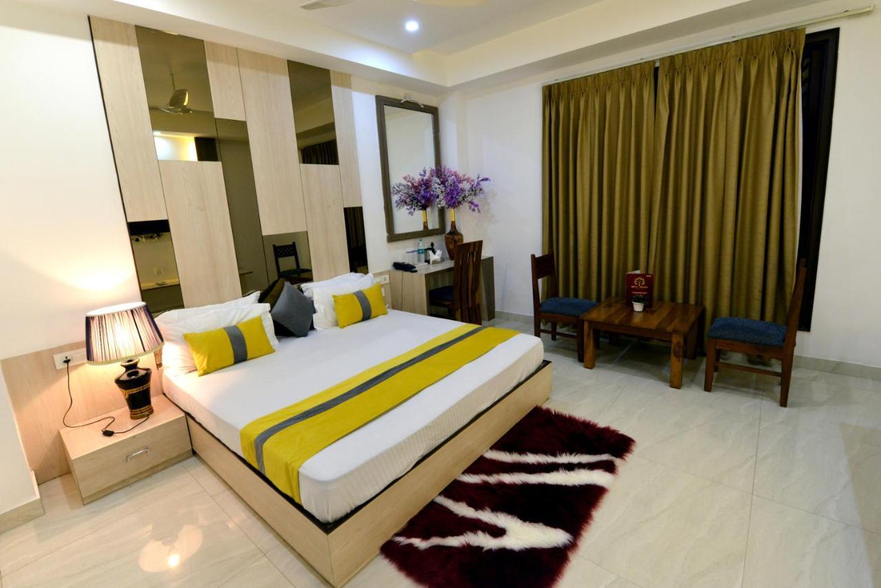 Hotel The Yellow Nayagaon المظهر الخارجي الصورة