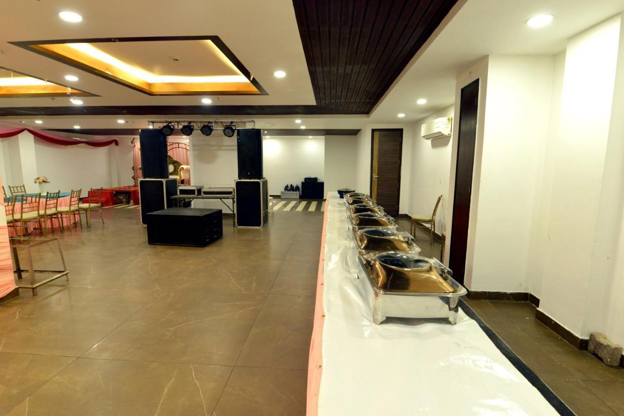 Hotel The Yellow Nayagaon المظهر الخارجي الصورة