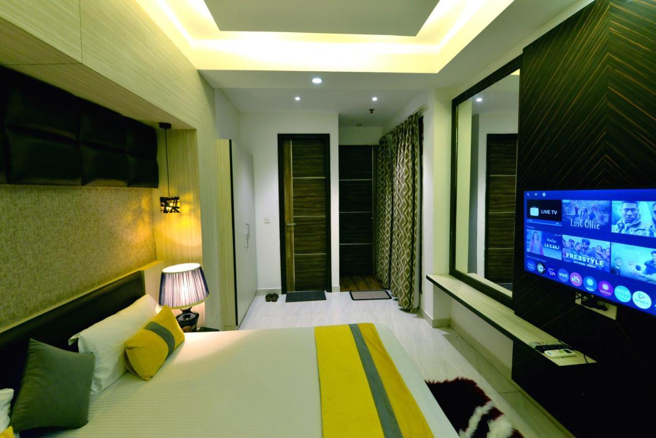 Hotel The Yellow Nayagaon المظهر الخارجي الصورة
