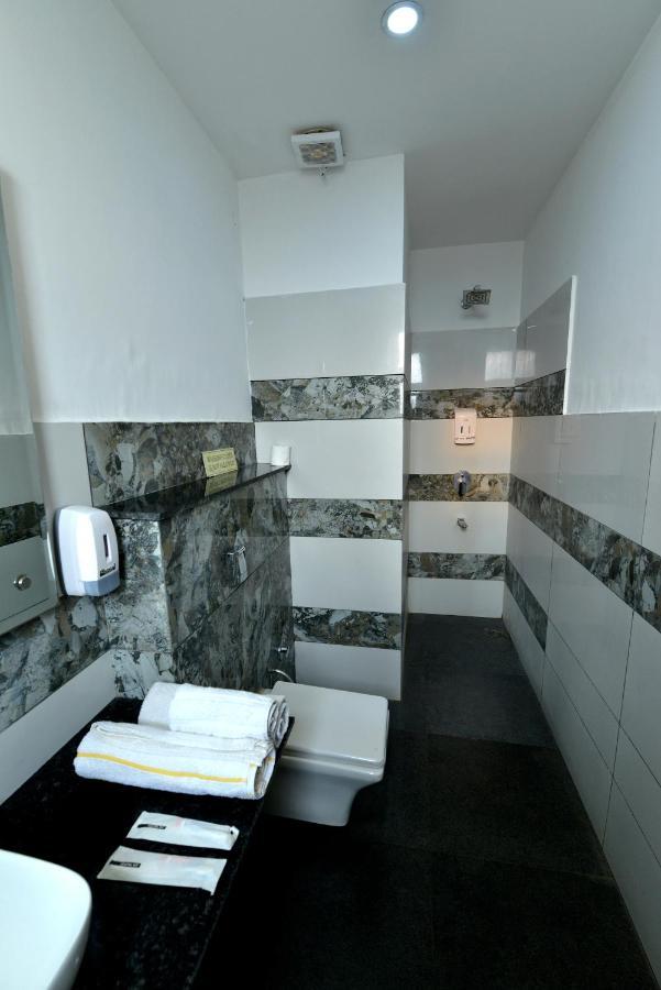 Hotel The Yellow Nayagaon المظهر الخارجي الصورة