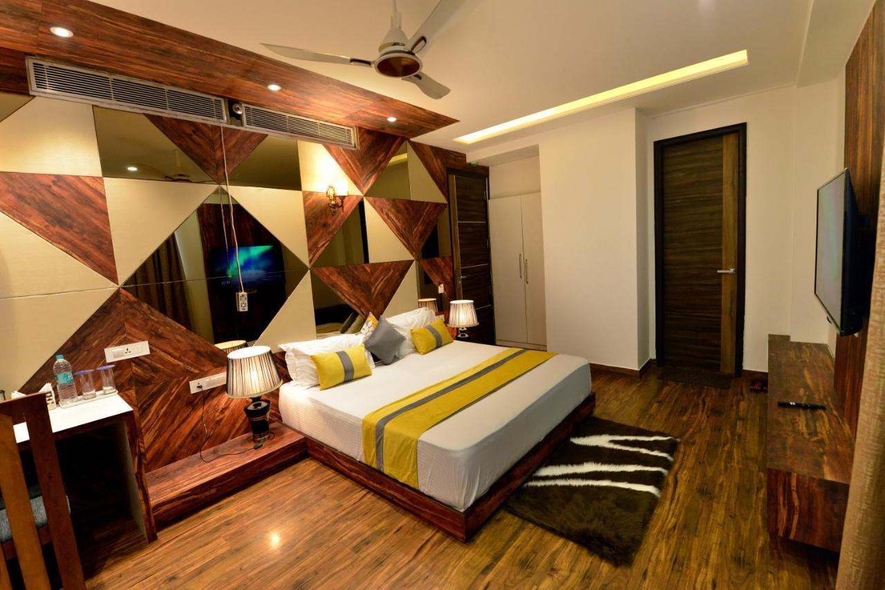 Hotel The Yellow Nayagaon المظهر الخارجي الصورة