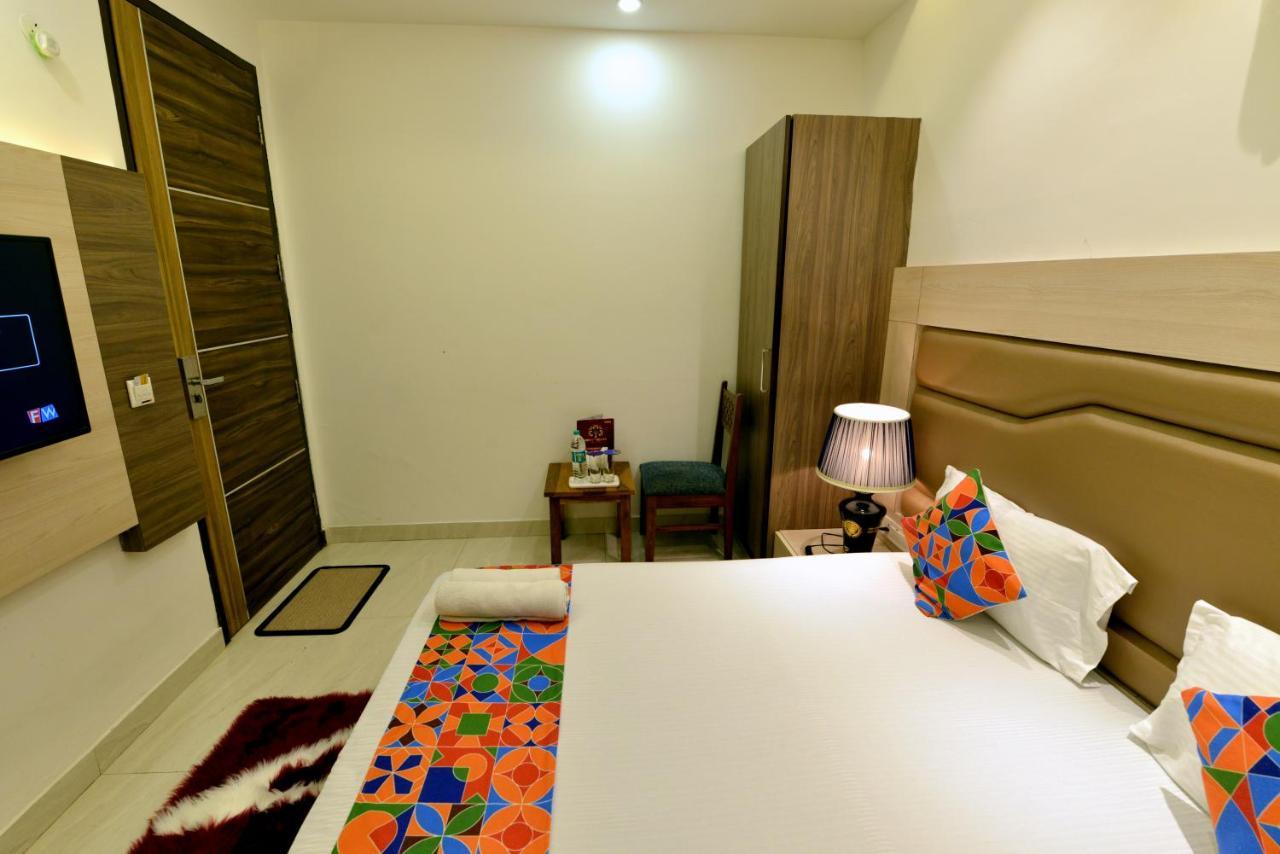 Hotel The Yellow Nayagaon المظهر الخارجي الصورة