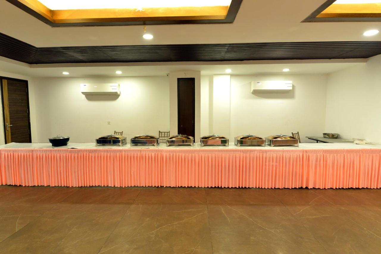Hotel The Yellow Nayagaon المظهر الخارجي الصورة